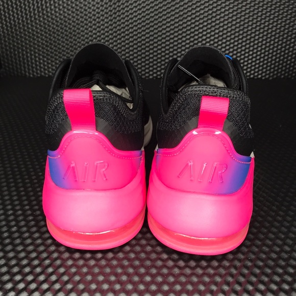 NIB Nike Air Max Motion 2 Women’s Sneakers - Picture 6 of 12